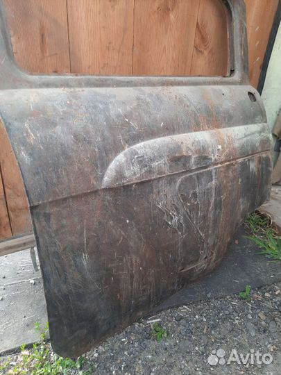 Дверь на газ 21