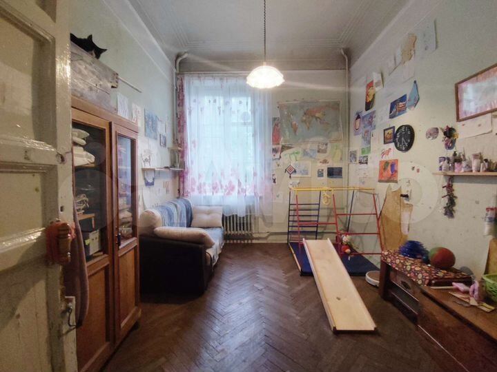 3-к. квартира, 88 м², 1/3 эт.