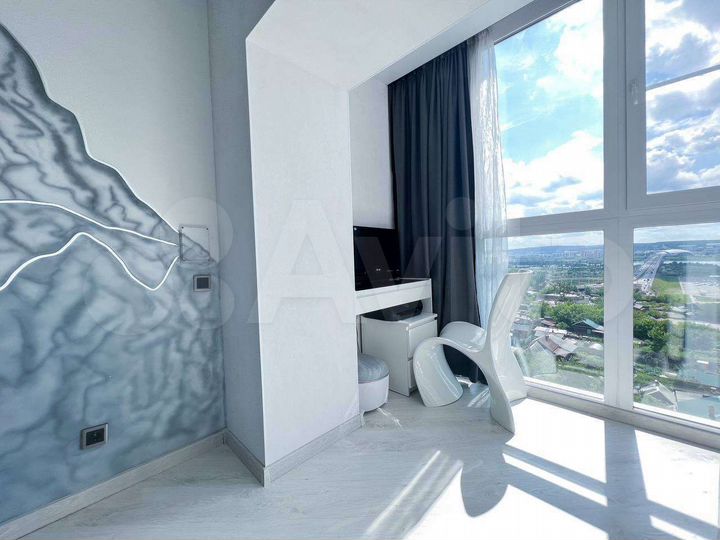 2-к. квартира, 47 м², 12/17 эт.