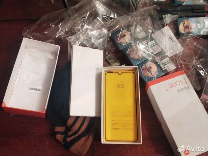 Две коробки redmi 7 note