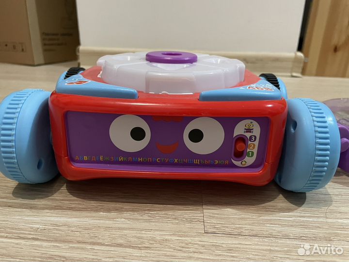 Fisher price робот