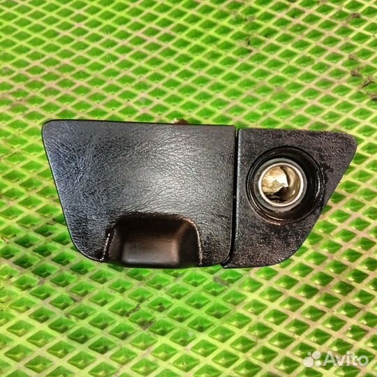 Пепельница прикуриватель Toyota Carina E corona