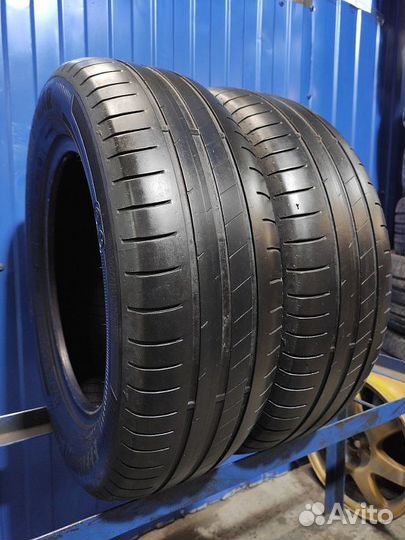 Goodyear EfficientGrip 195/65 R15