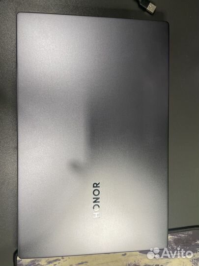 Honor magicbook x 15