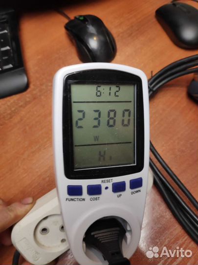 Розетка с ваттметром