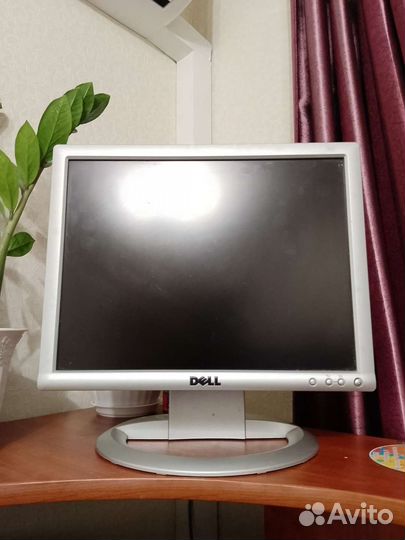 Монитор Dell для компьютера