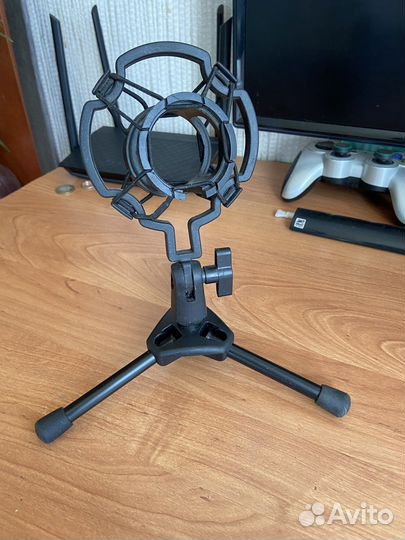 Держатель для микрофона паук с подставкой