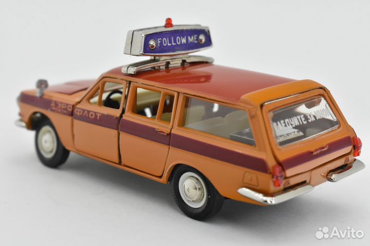 Волга газ 2402 Эскорт Аэрофлот Модель 1:43