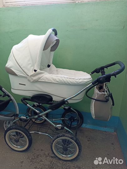 Коляска navington