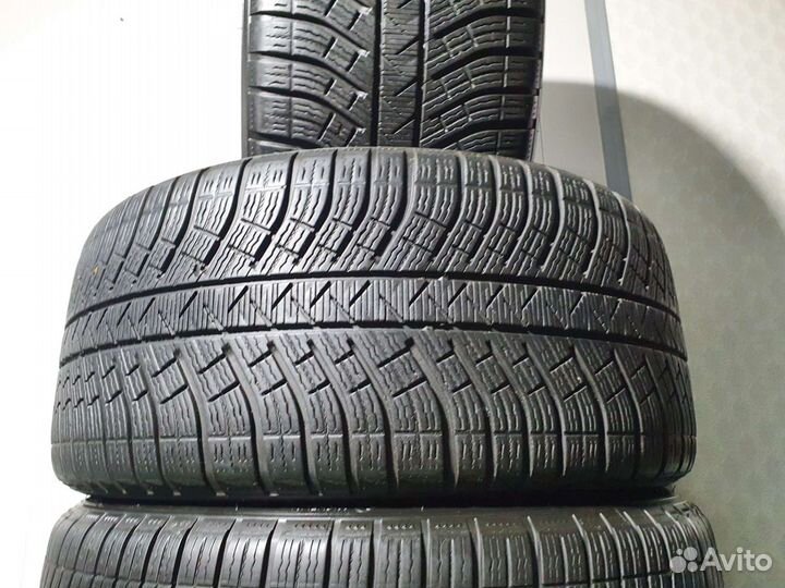 Michelin Pilot Alpin 5 SUV 305/35 R21 и 275/40 R21