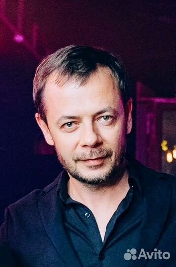 Вокалист Звукооператор Ведущий Диджей Диктор