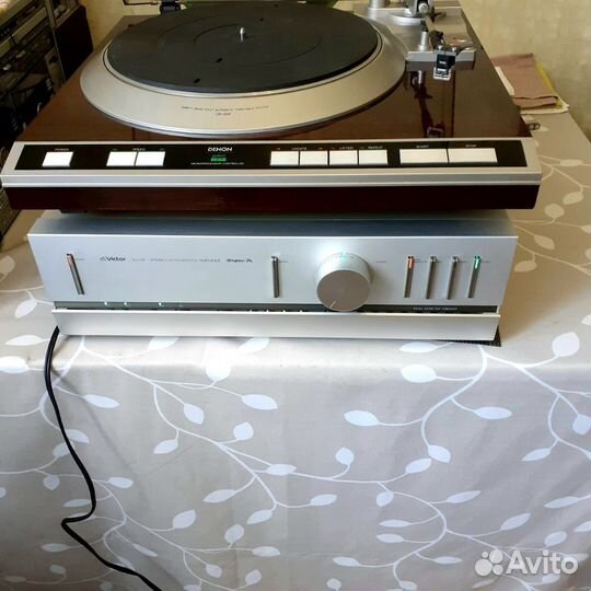 Проигрыватель винила Denon DP-65F Quartz