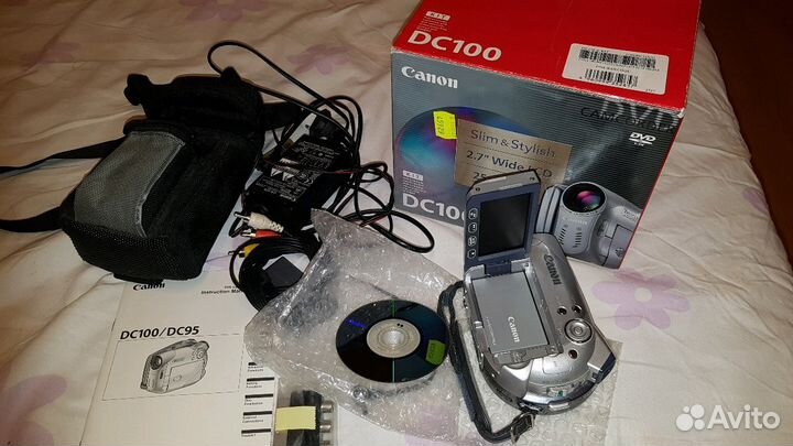 Видеокамера Canon DC 100, Япония