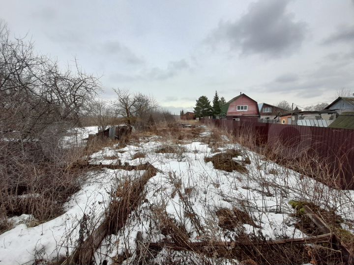 Дом 25 м² на участке 12 сот.