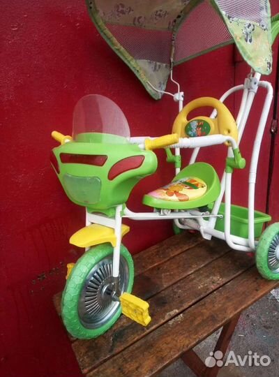 Детский трехколесный велосипед, с ручкой