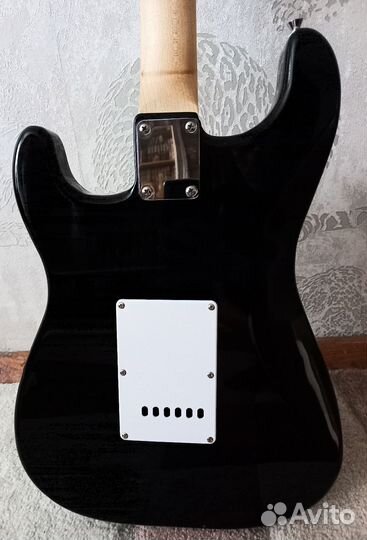 Электрогитара фабио и комбоусилитель Fabio GA-20