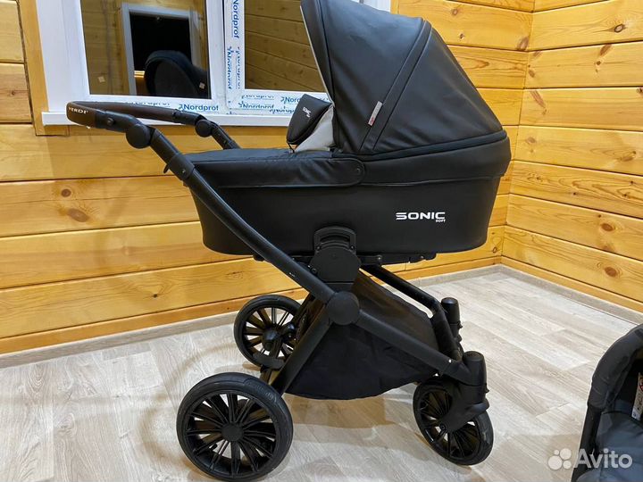 Прогулочная коляска sonic Verdi soft 3в1