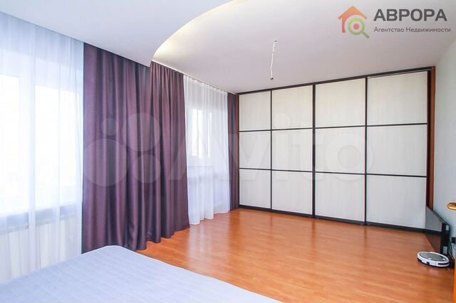 3-к. квартира, 111 м², 5/5 эт.