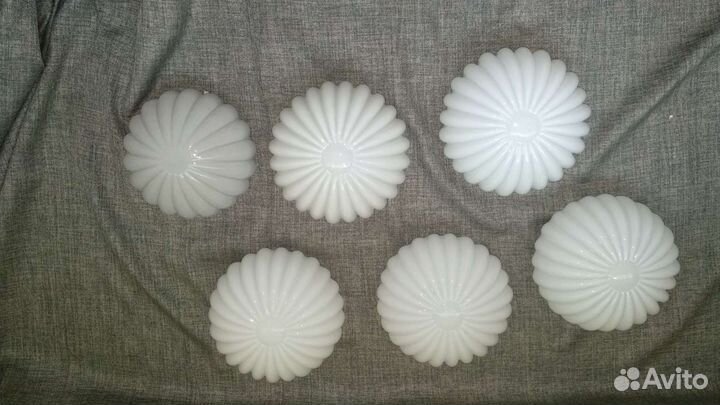 Светильники настенно-потолочные. 6 шт. с лампами