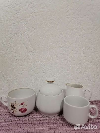 Миниатюрная фарфоровая пара (сахарн+сливочн)