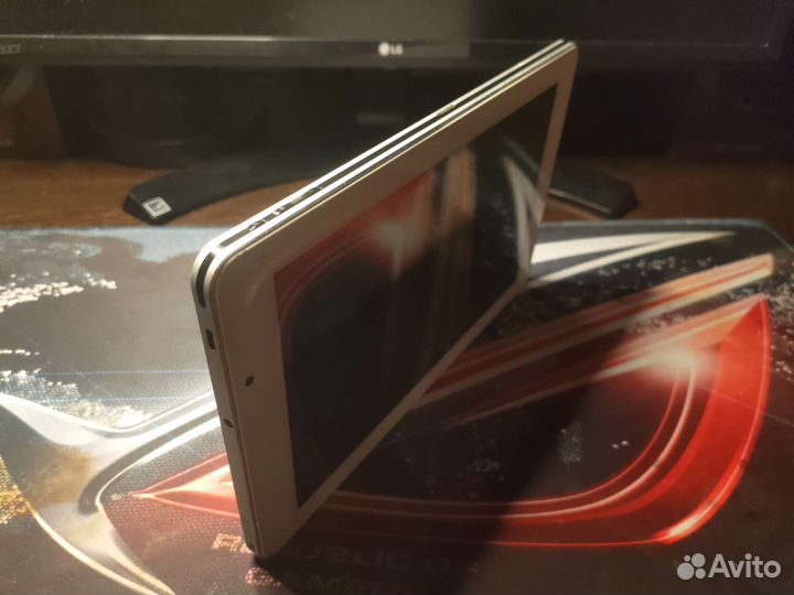 Планшет Ramos i9