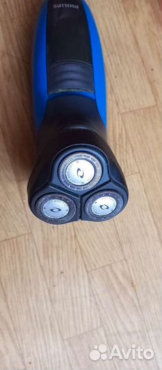 Электробритва philips