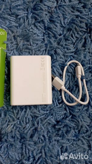 GP зарядное устройство powerbank u411 4xAA