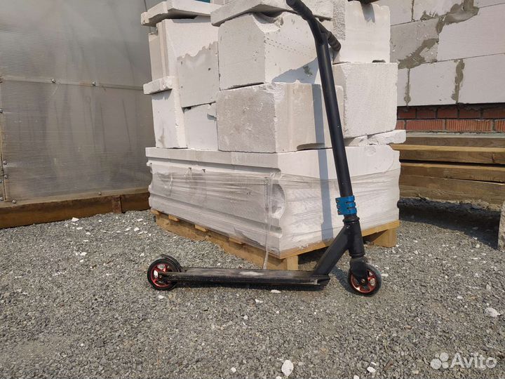 Трюковой самокат