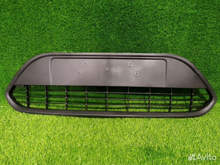 Решетка в бампер ford focus II 08-11