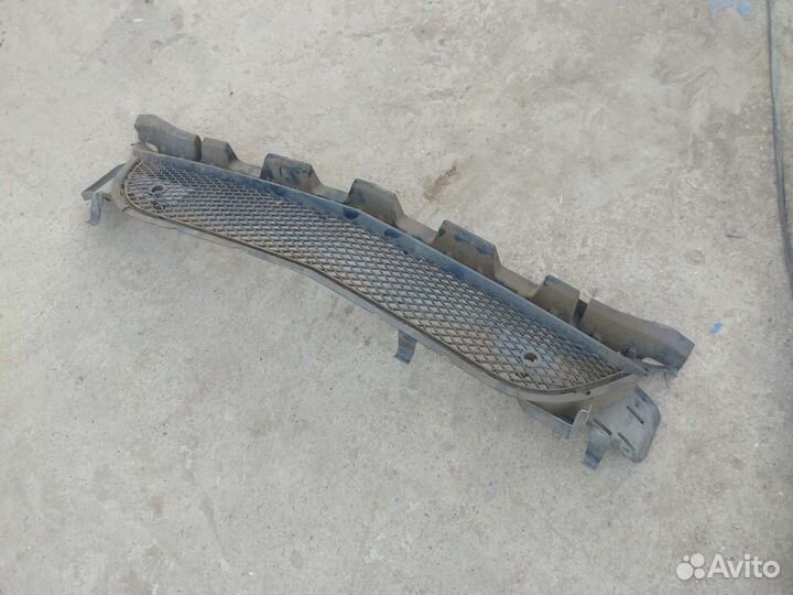 Решетка переднего бампера Mercedes-Benz CLA W117