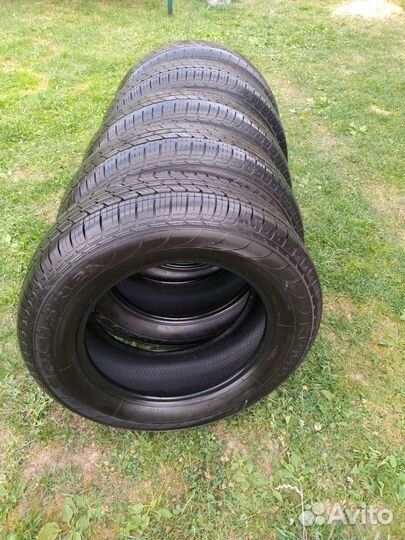 Kumho Solus KL21 235/65 R17 104T