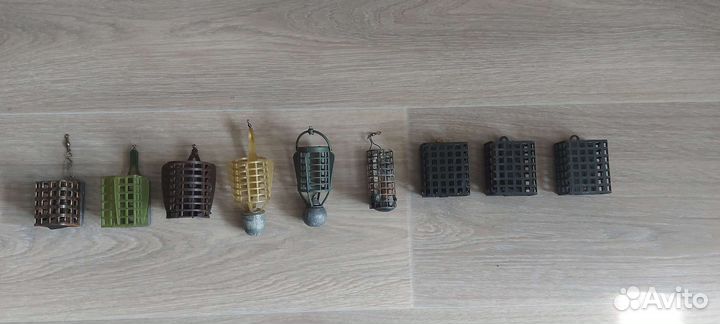 Кормушки, катушки, сигнализатор, поплавки