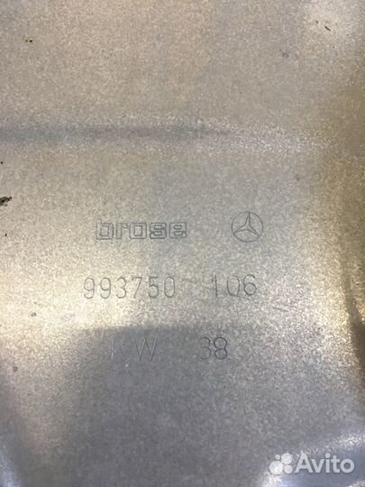 Стеклоподъемник передний левый Mercedes Benz Gl550