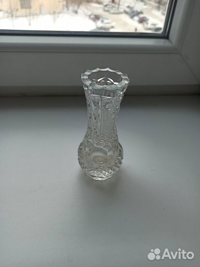 Ваза хрустальная