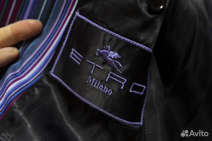 Продаю пиджак мужской etro