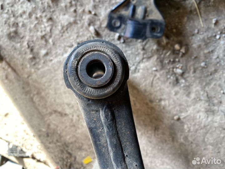 Передние рычаги на ford focus 3