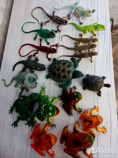 Рептилии и домашние животные (фигурки )