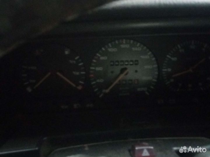 Volkswagen Passat 1.8 МТ, 1990, битый, 412 000 км