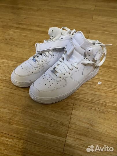 Кроссовки Nike Air Force 1 белые высокие
