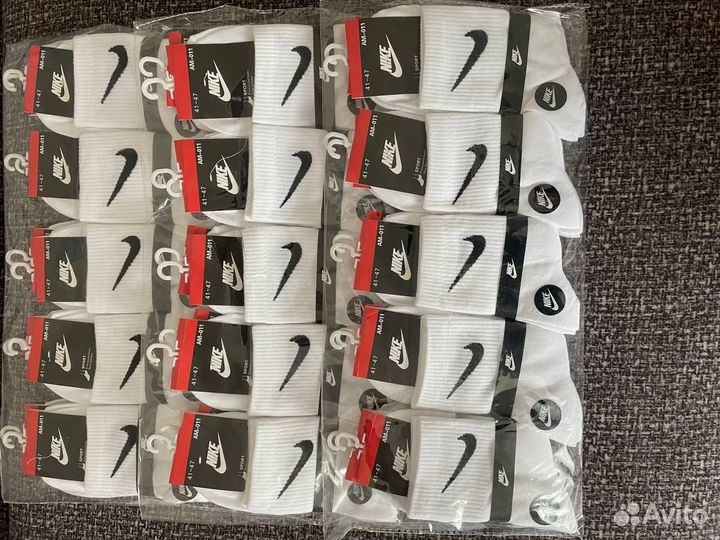 Носки Nike белые unisex