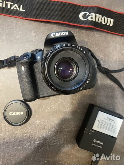 Цифровой фотоаппарат Canon EOS 650D