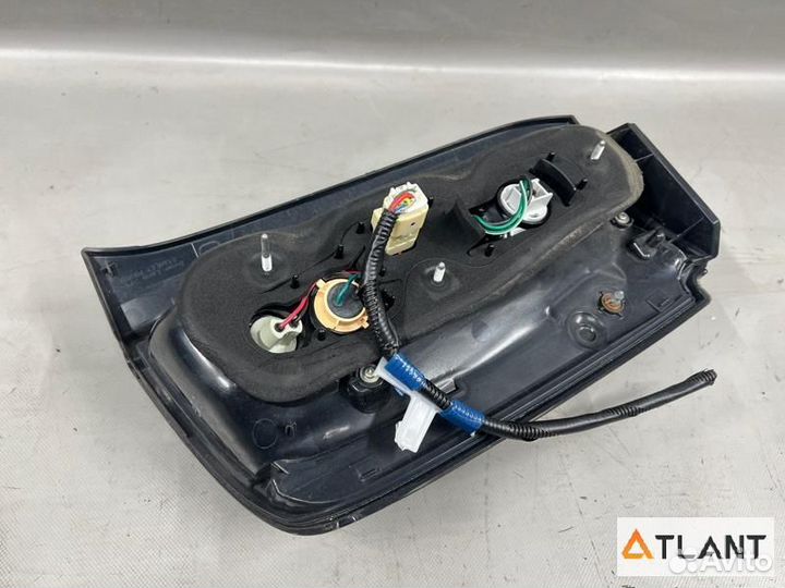 Стоп задний левый toyota corolla rumion