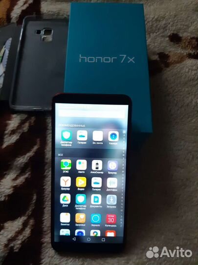 Телефон Huawei honor x7