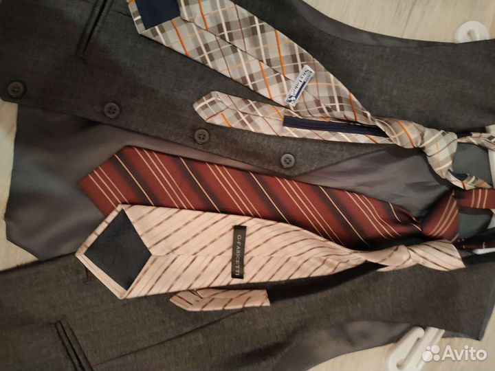 Галстук школьный