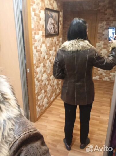 Дубленка Мех Воротник енот натурал бу 48-50р