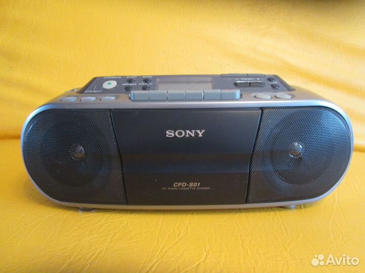 Магнитола sony CFD-S01