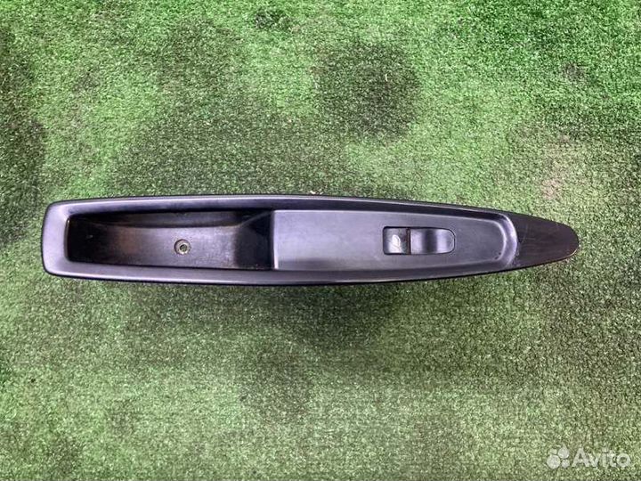 Блок управления стеклоподъемником передний правый