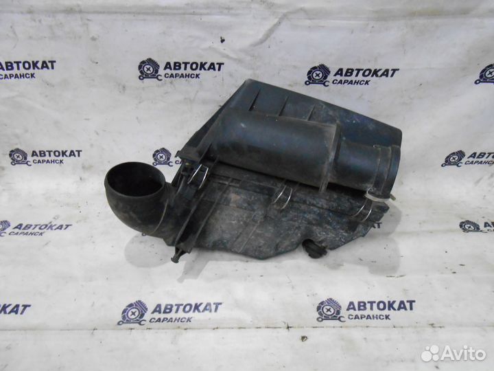 Корпус воздушного фильтра Мерседес 210