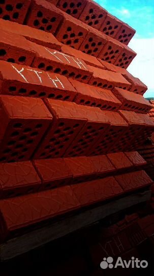 Кирпич пустотелый керамический