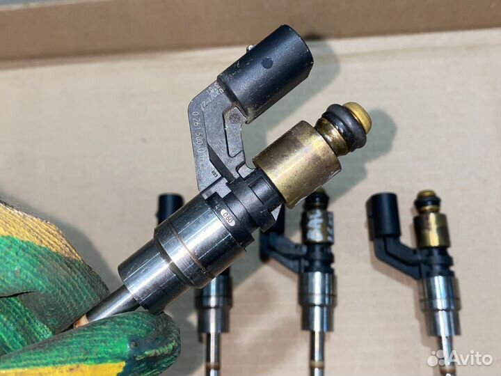 Форсунка 03C906036A 1.6fsi